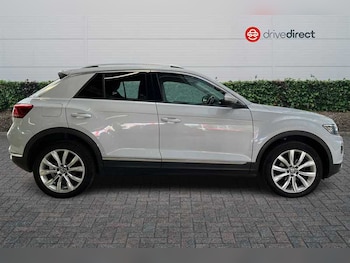 Used Volkswagen T-Roc 2021 for sale - 78651868: Photo