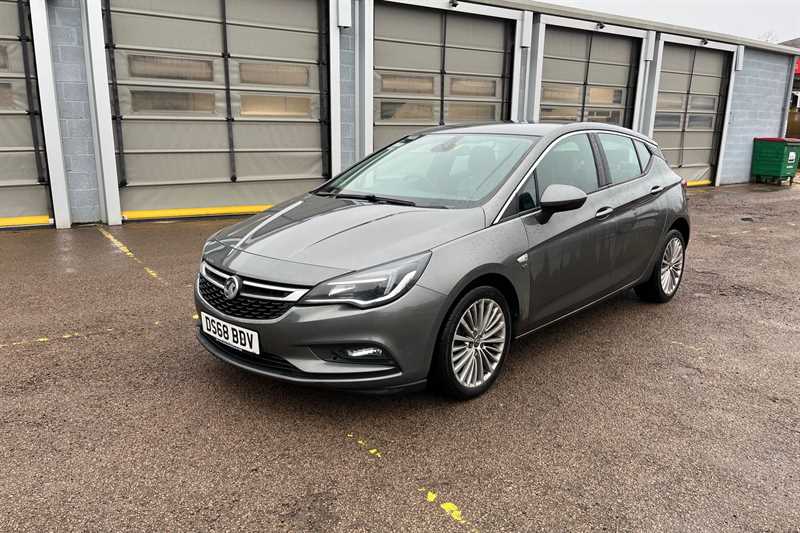 Used Vauxhall Astra 2018 for sale - 77390364: Photo 2