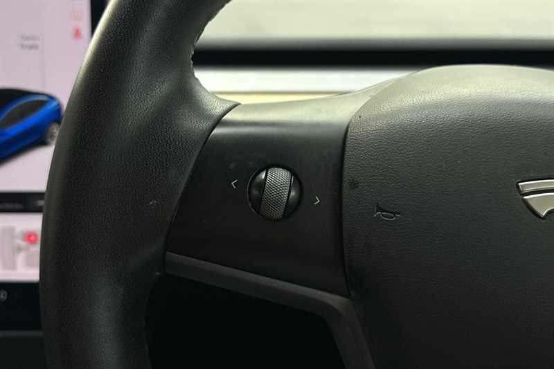 Used Tesla Model 3 2020 for sale - 76525336: Photo 21