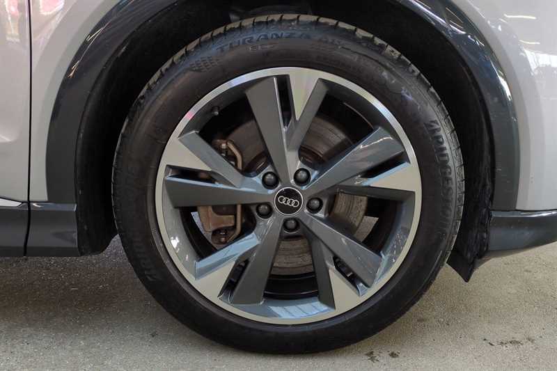 Used Audi Q4 e-tron 2022 for sale - 77828653: Photo 10