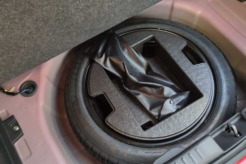 Used Toyota Yaris for sale - 77812424: Photo 37