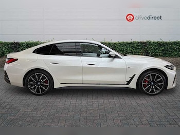 Used BMW i4 2022 for sale - 76955992: Photo