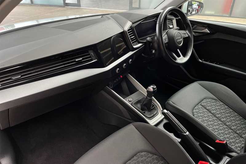 Used Audi A1 2022 for sale - 76530775: Photo 44