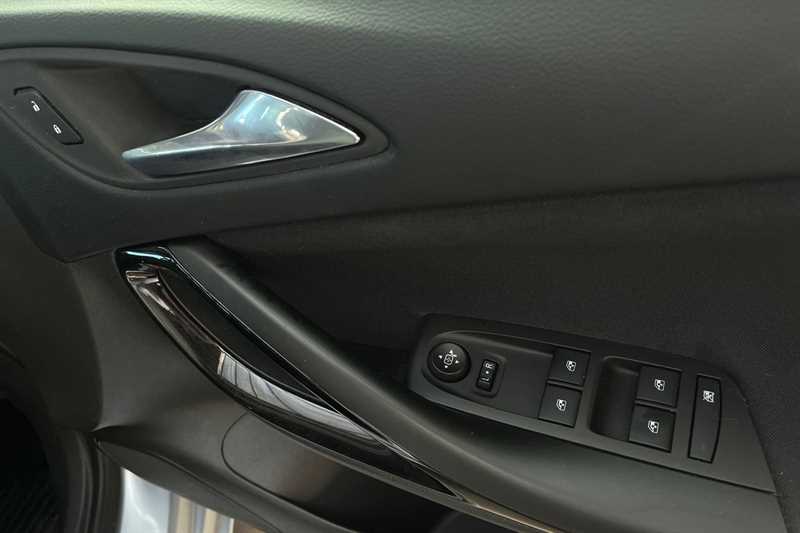 Used Vauxhall Astra 2019 for sale - 78160567: Photo 16