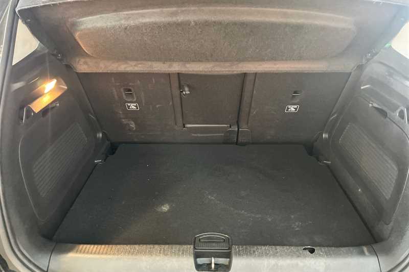 Used Vauxhall Crossland 2023 for sale - 78143100: Photo 5