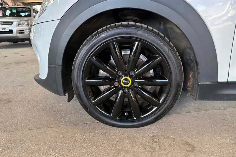 Used MINI Hatch 2020 for sale - 77899339: Photo 12