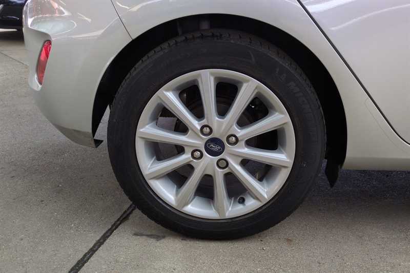 Used Ford Fiesta 2018 for sale - 78160925: Photo 10