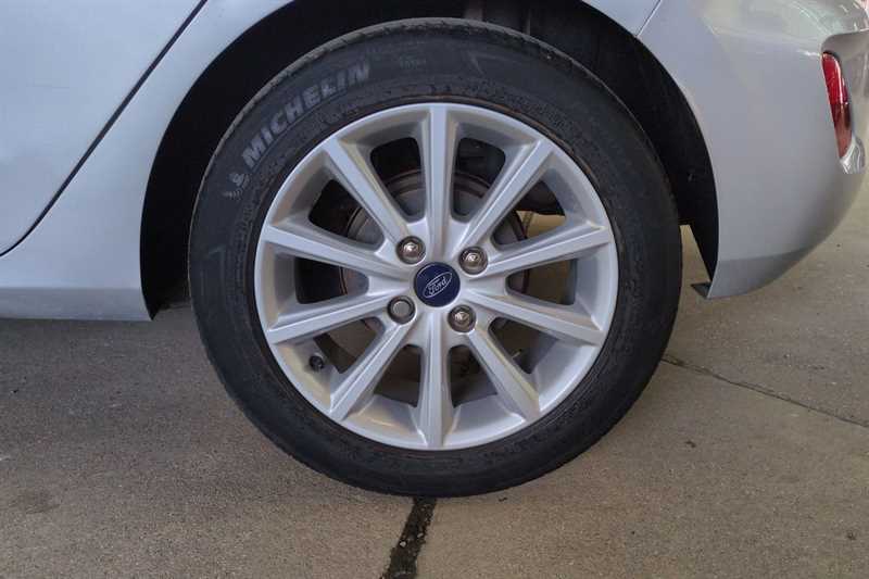 Used Ford Fiesta 2018 for sale - 78160925: Photo 11