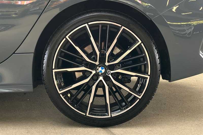 Used BMW 1 Series 2024 for sale - 76100753: Photo 11