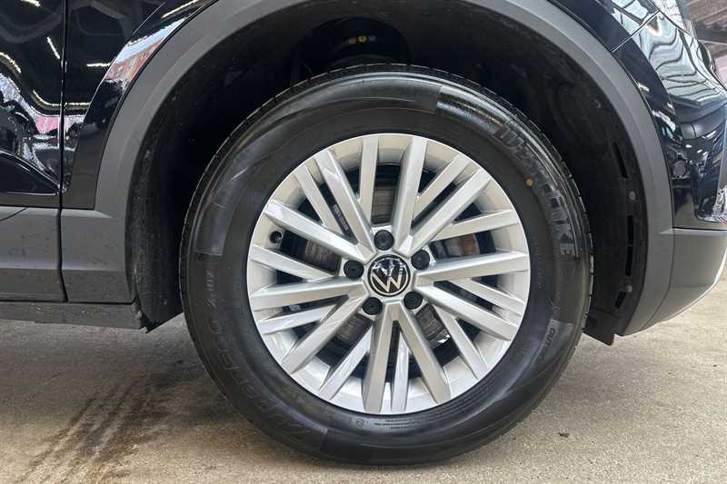 Used Volkswagen T-Roc 2023 for sale - 76761835: Photo 12