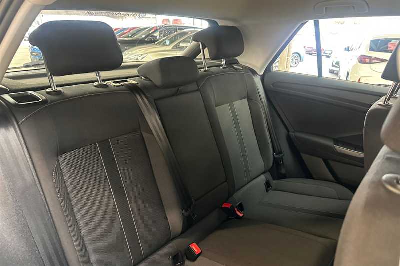 Used Volkswagen T-Roc 2023 for sale - 76761835: Photo 24