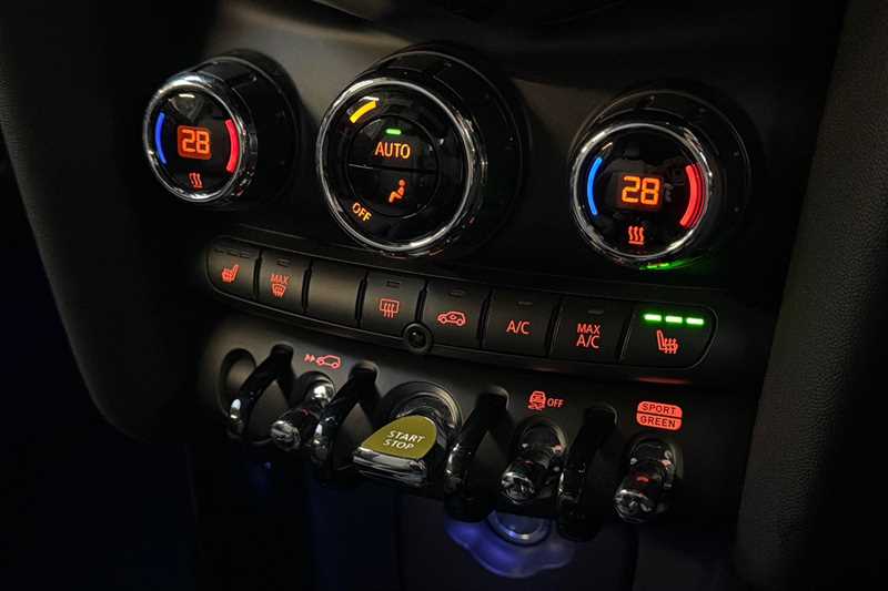 Used MINI Electric Hatch 2022 for sale - 76661327: Photo 15