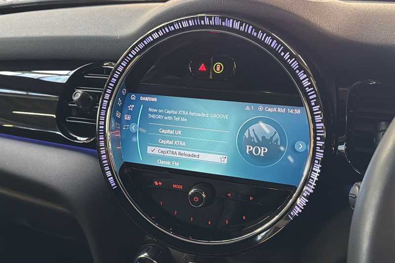 Used MINI Electric Hatch 2022 for sale - 76661327: Photo 17