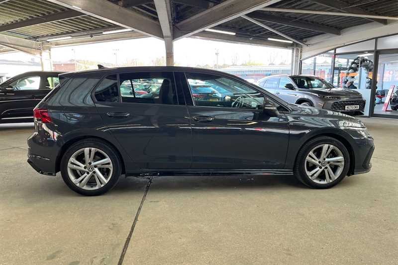 Used Volkswagen Golf 2022 for sale - 77900596: Photo 2