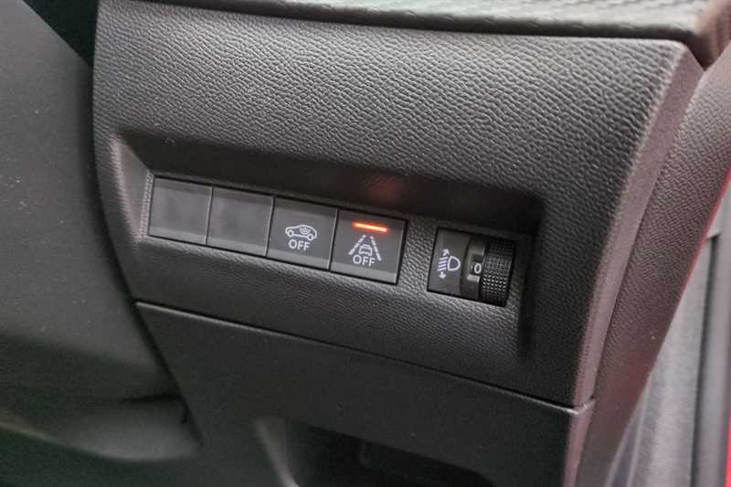 Used Peugeot 208 2021 for sale - 78050468: Photo 39