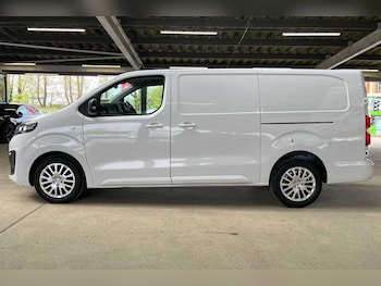 Used Vauxhall Vivaro 2023 for sale - 78309008: Photo