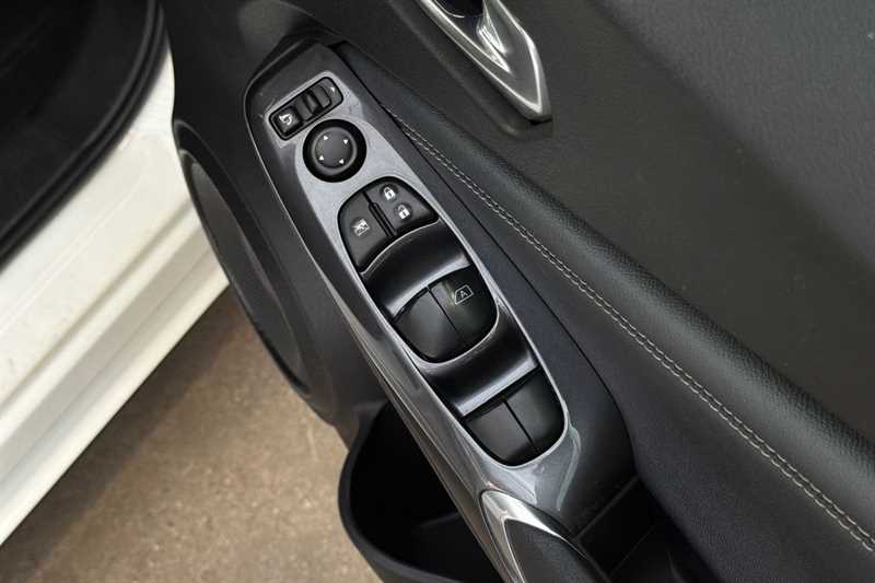Used Nissan Juke 2021 for sale - 76329393: Photo 16