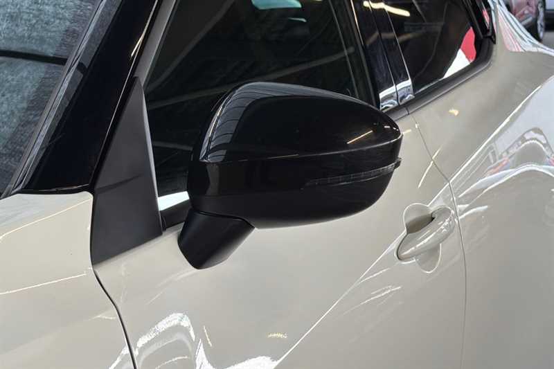 Used Nissan Juke 2021 for sale - 76329393: Photo 35