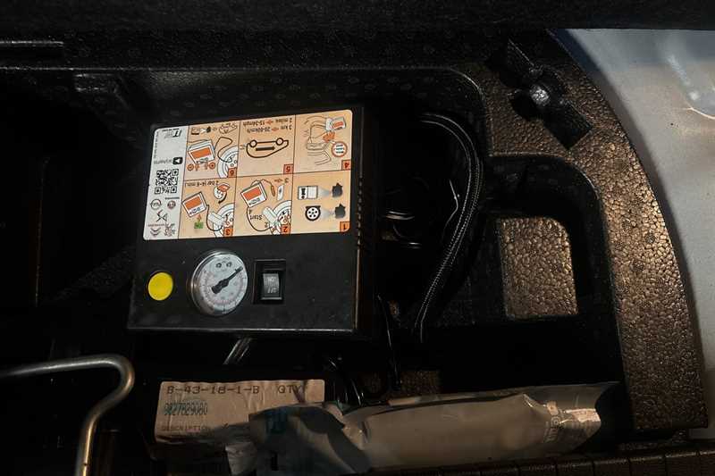 Used Peugeot E-2008 2021 for sale - 77727288: Photo 37