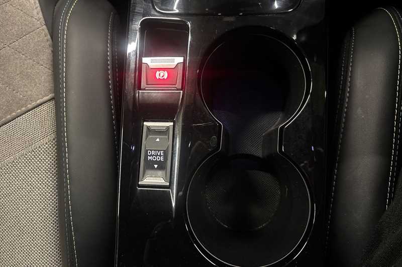 Used Peugeot E-2008 2021 for sale - 77727288: Photo 38