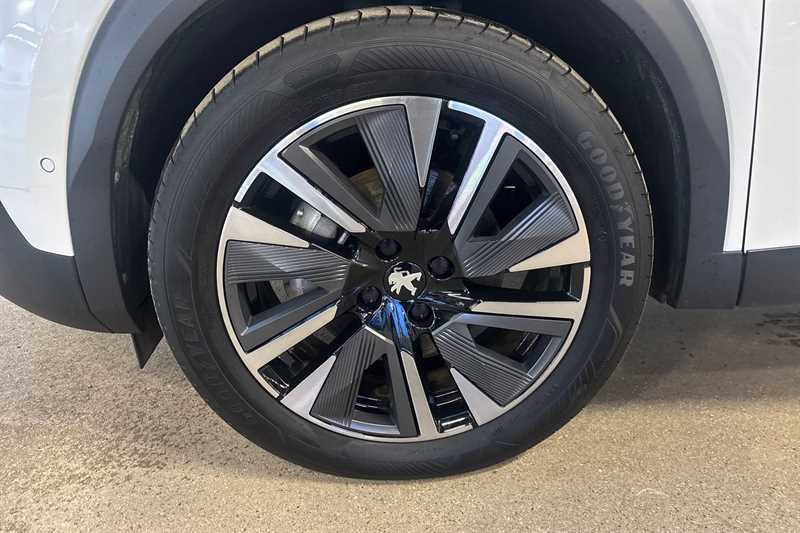 Used Peugeot E-2008 2021 for sale - 77727288: Photo 9