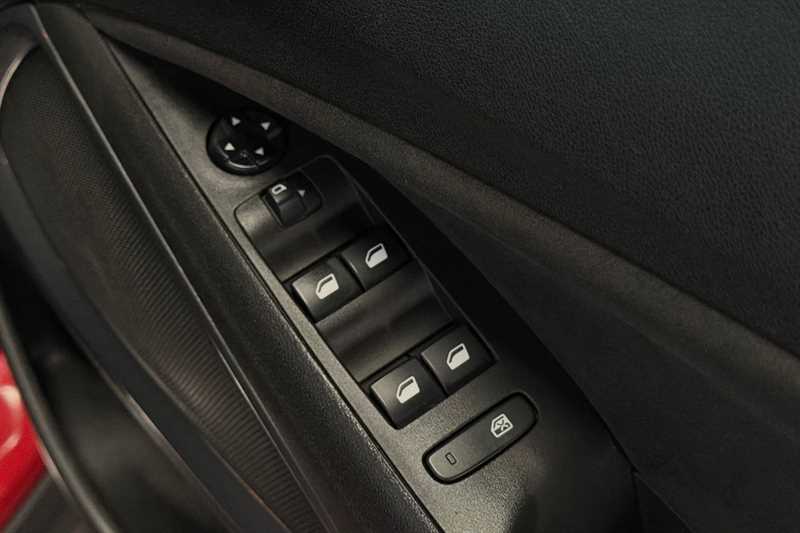 Used Vauxhall Crossland 2022 for sale - 76956600: Photo 16