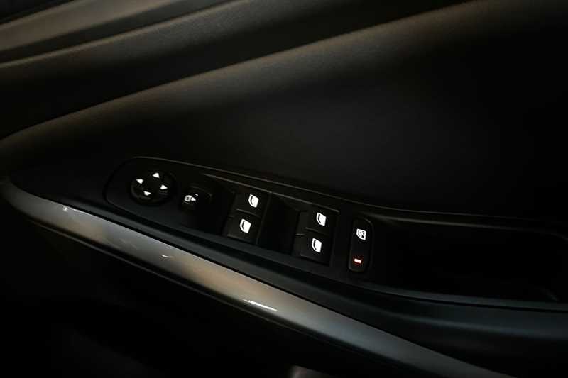 Used Vauxhall Grandland 2023 for sale - 76955833: Photo 16