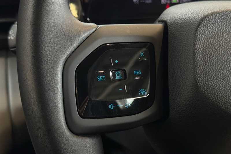 Used Ford Explorer 2024 for sale - 77416110: Photo 21