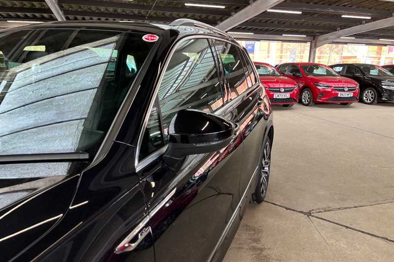 Used Volkswagen Tiguan 2020 for sale - 77900370: Photo 35