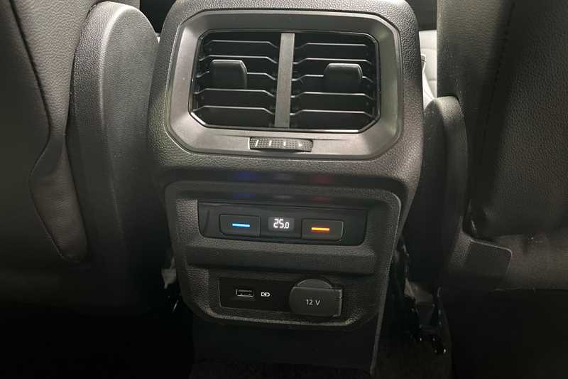 Used Volkswagen Tiguan 2020 for sale - 77900370: Photo 46