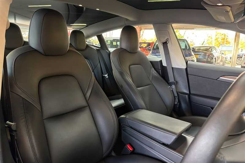 Used Tesla Model 3 2021 for sale - 76524906: Photo 23