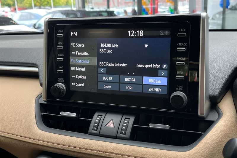 Used Toyota RAV4 2020 for sale - 76444006: Photo 38