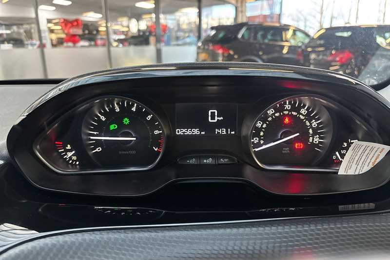 Used Peugeot 208 2018 for sale - 77712289: Photo 20