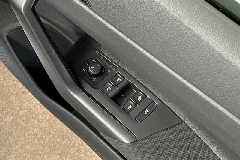 Used Volkswagen Polo 2023 for sale - 76530755: Photo 16