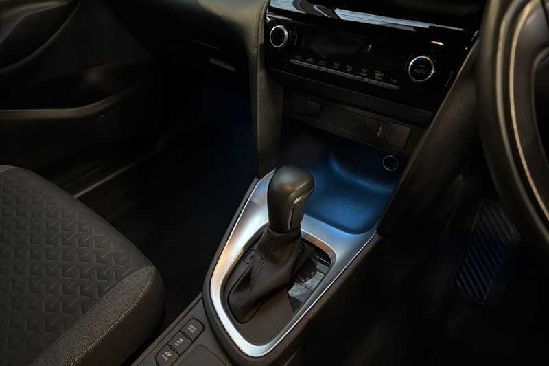 Used Toyota Yaris Cross 2022 for sale - 76929936: Photo 14