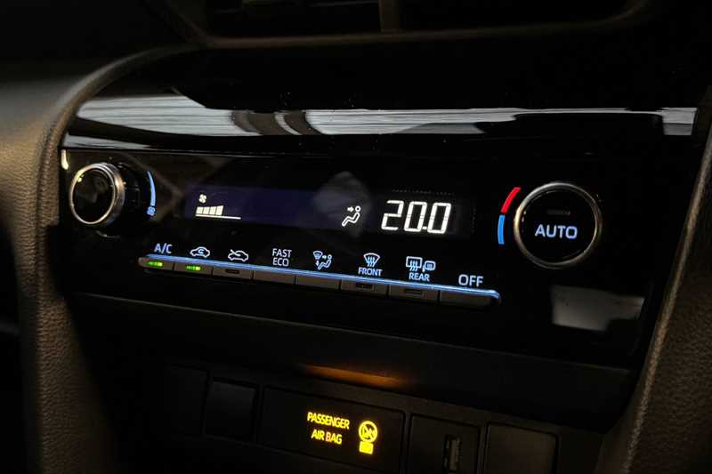 Used Toyota Yaris Cross 2022 for sale - 76929936: Photo 15