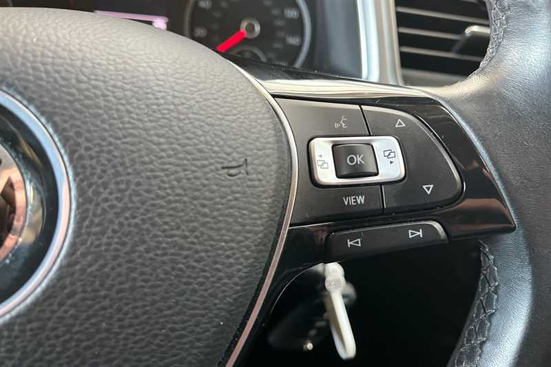 Used Volkswagen T-Roc 2021 for sale - 76805487: Photo 22