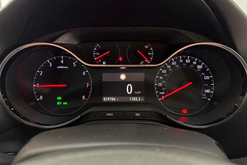 Used Vauxhall Crossland 2022 for sale - 76945103: Photo 20