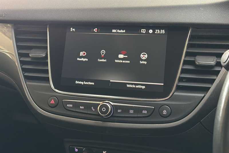 Used Vauxhall Crossland 2022 for sale - 76945103: Photo 40