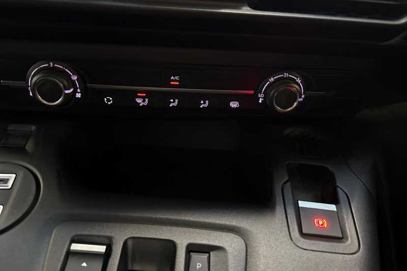 Used Vauxhall Combo Electric 2025 for sale - 77390878: Photo 15