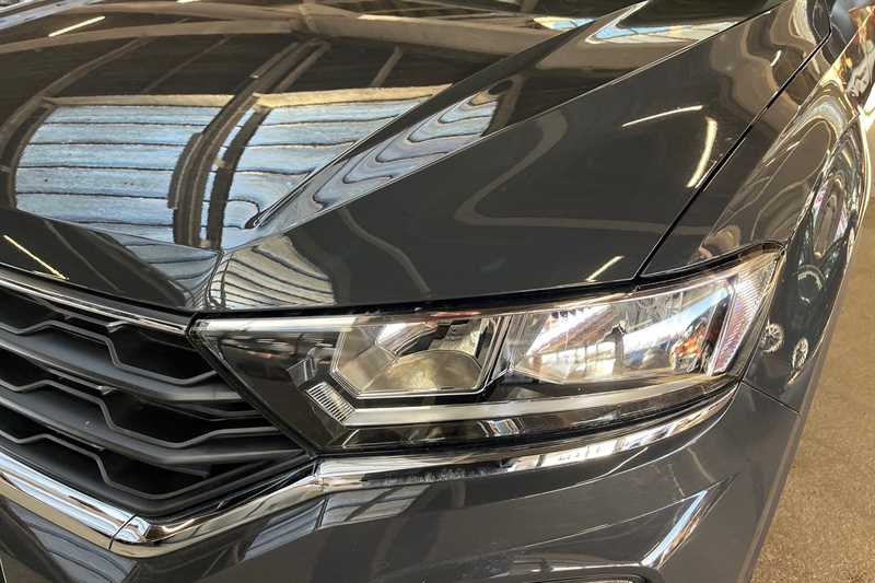 Used Volkswagen T-Roc 2021 for sale - 76956418: Photo 29