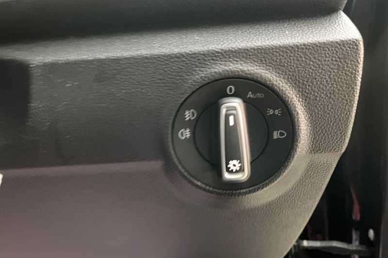 Used Volkswagen T-Roc 2021 for sale - 76956418: Photo 39