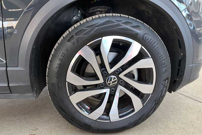 Used Volkswagen T-Roc 2021 for sale - 76956418: Photo 9