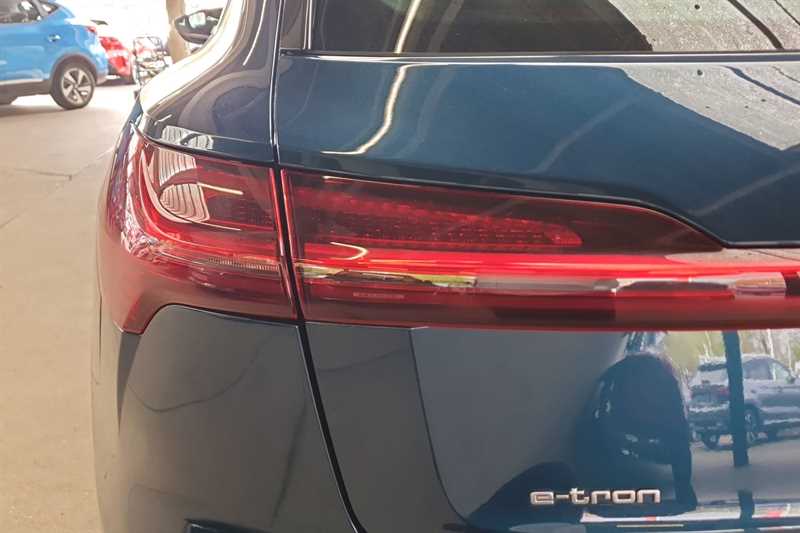 Used Audi e-tron 2020 for sale - 78222453: Photo 31