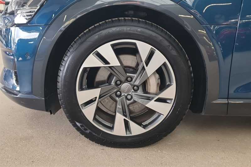 Used Audi e-tron 2020 for sale - 78222453: Photo 9