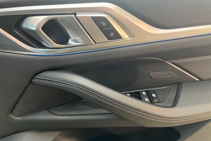 Used BMW i4 2022 for sale - 78207450: Photo 16