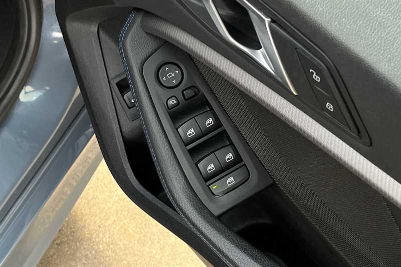 Used BMW 1 Series 2024 for sale - 76443795: Photo 16