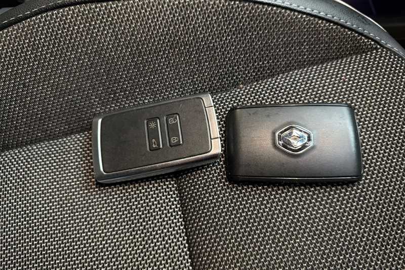 Used Renault Captur 2021 for sale - 77391293: Photo 36