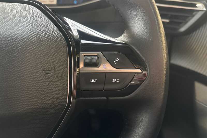 Used Peugeot 2008 2022 for sale - 77742604: Photo 22