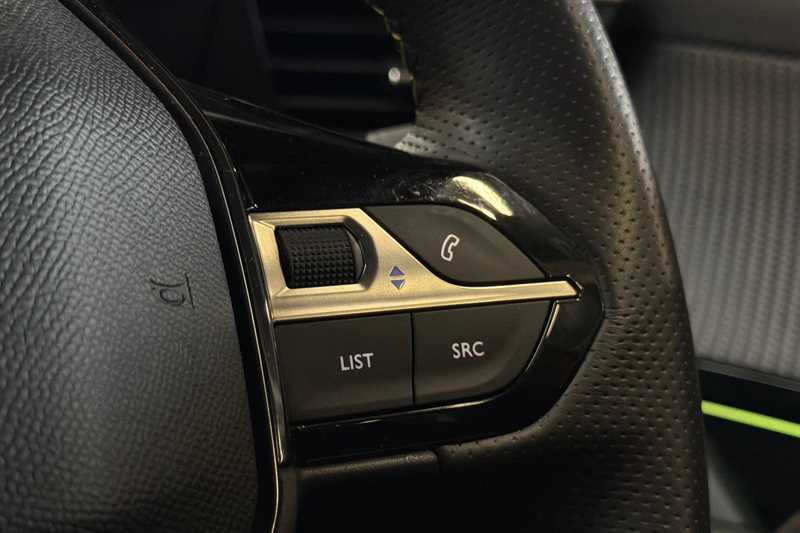 Used Peugeot 208 2022 for sale - 76775626: Photo 22